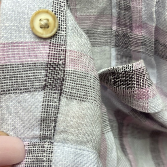 🔥🌴TASSO ELBA Island linen blend shirt Size L. Grayish background w/ plum/pink - Picture 6 of 8